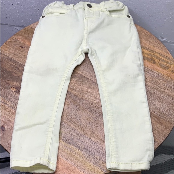 Zara BabyBoy Light yellow Jeans - Picture 2 of 8